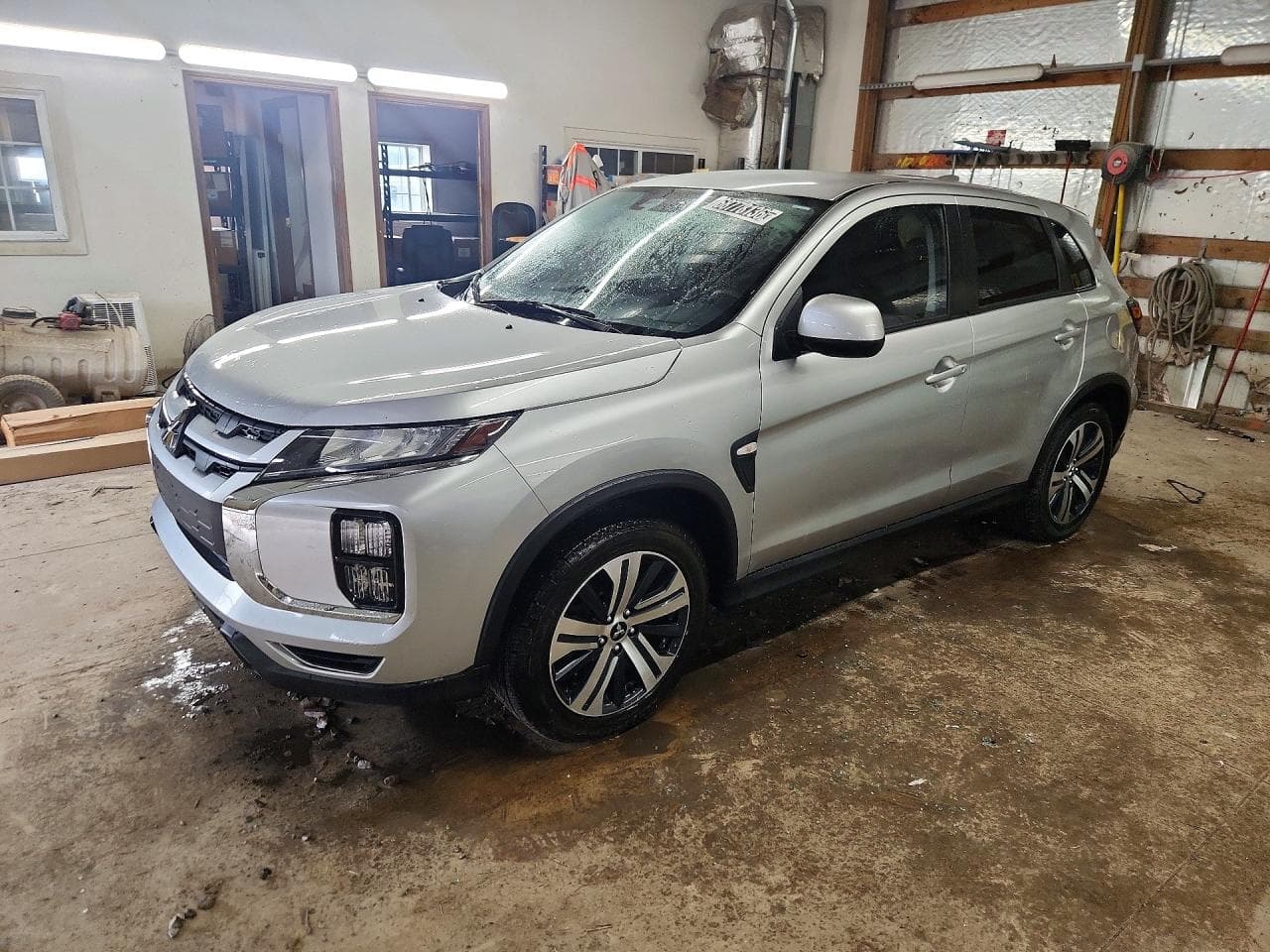 MITSUBISHI OUTLANDER MAX