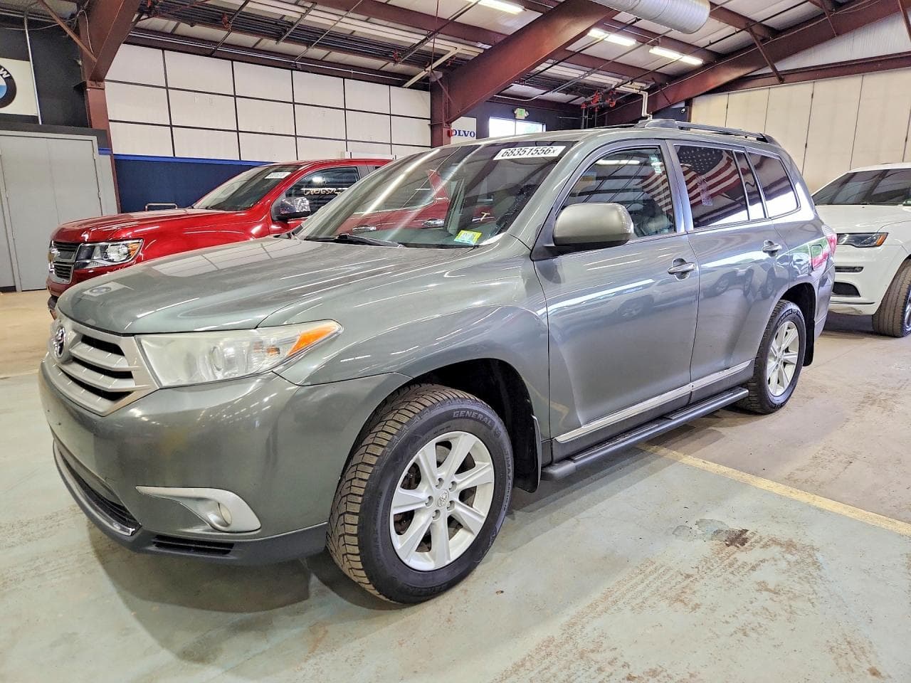 TOYOTA HIGHLANDER