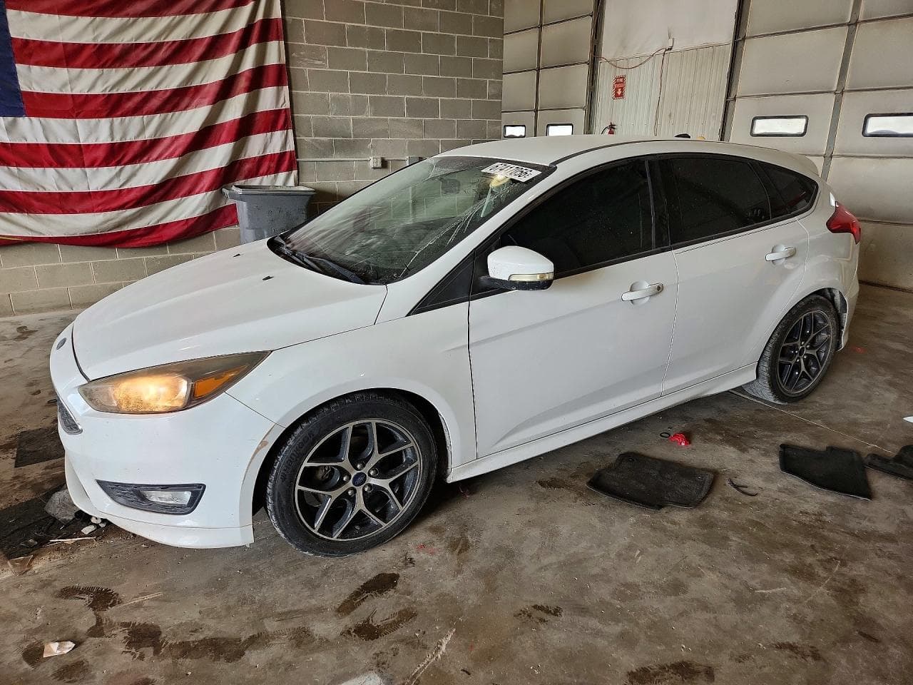 FORD FOCUS