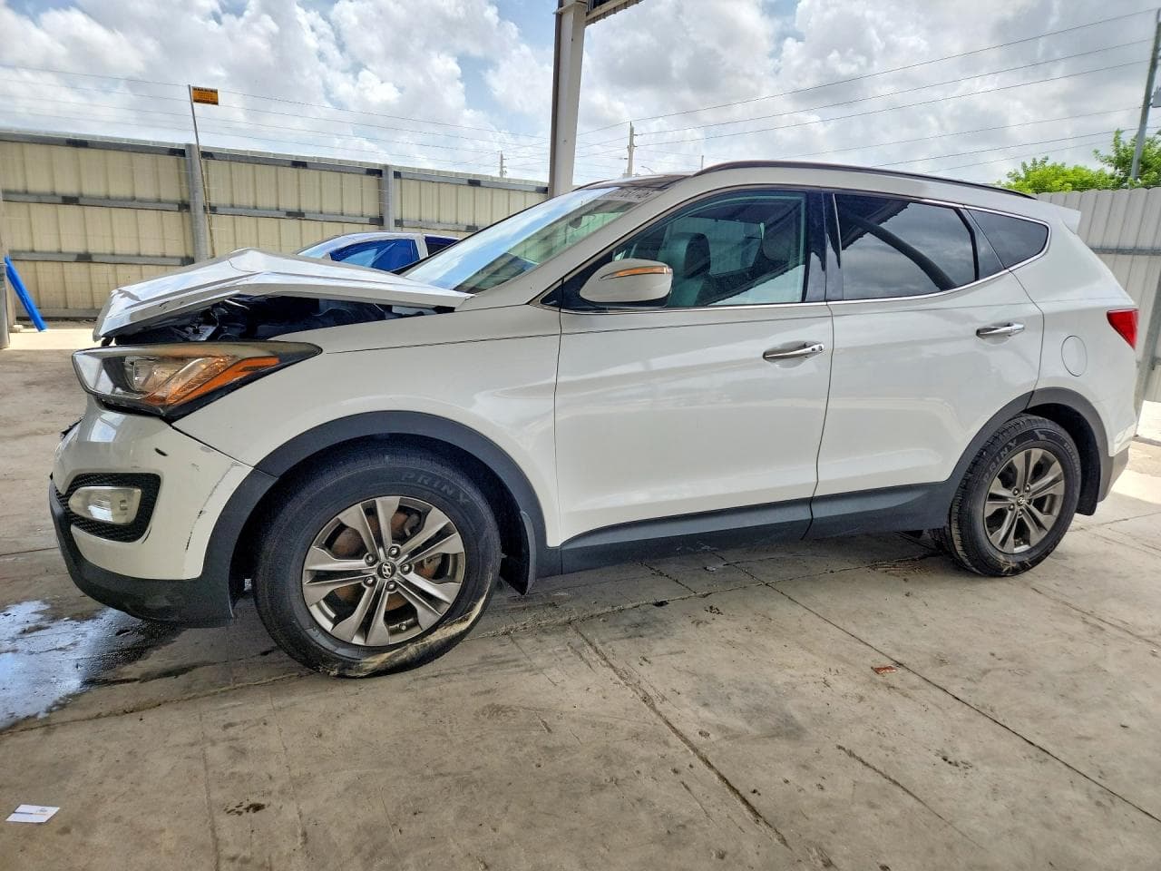 HYUNDAI SANTA FE SPORT