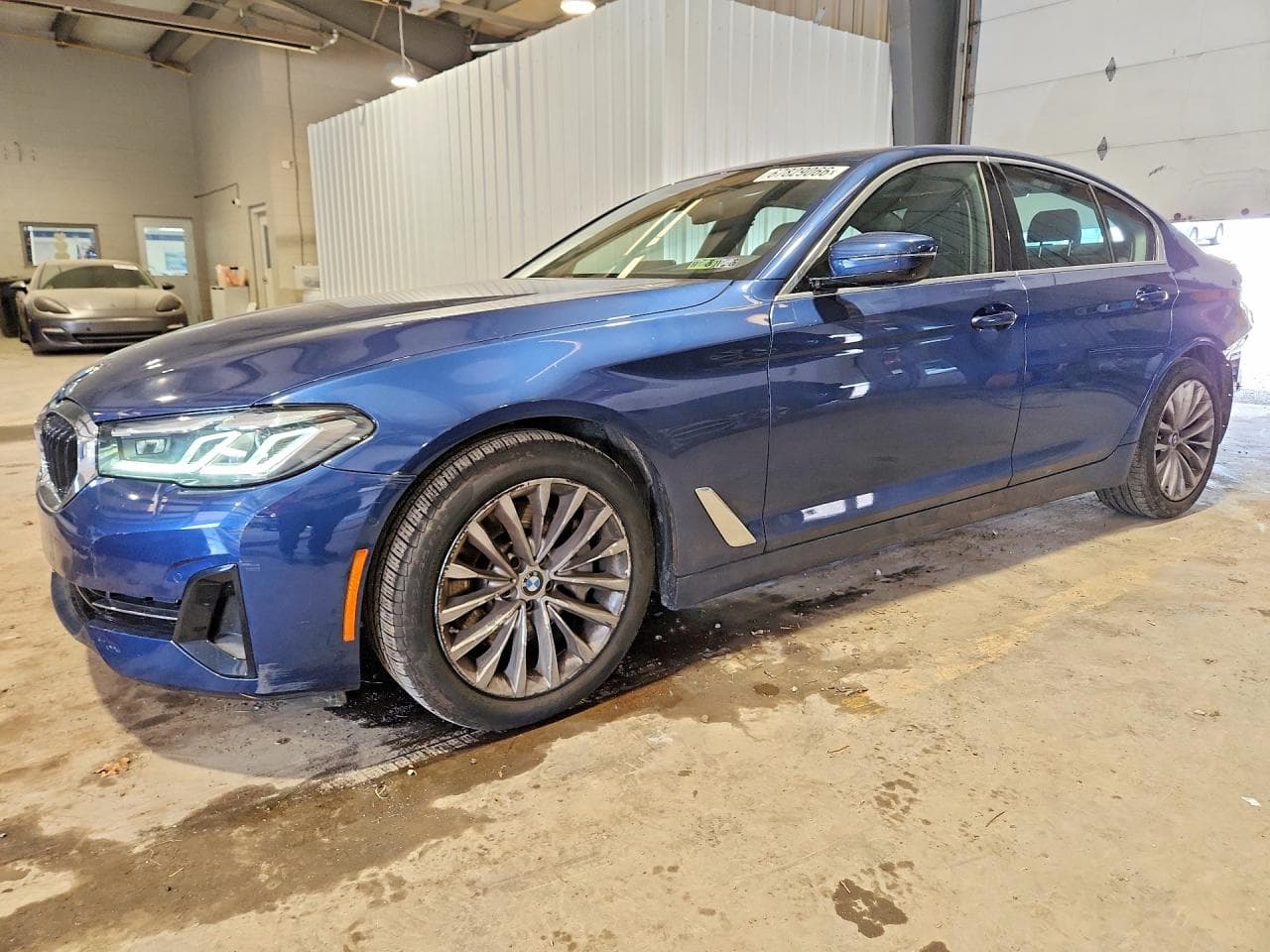 BMW 530