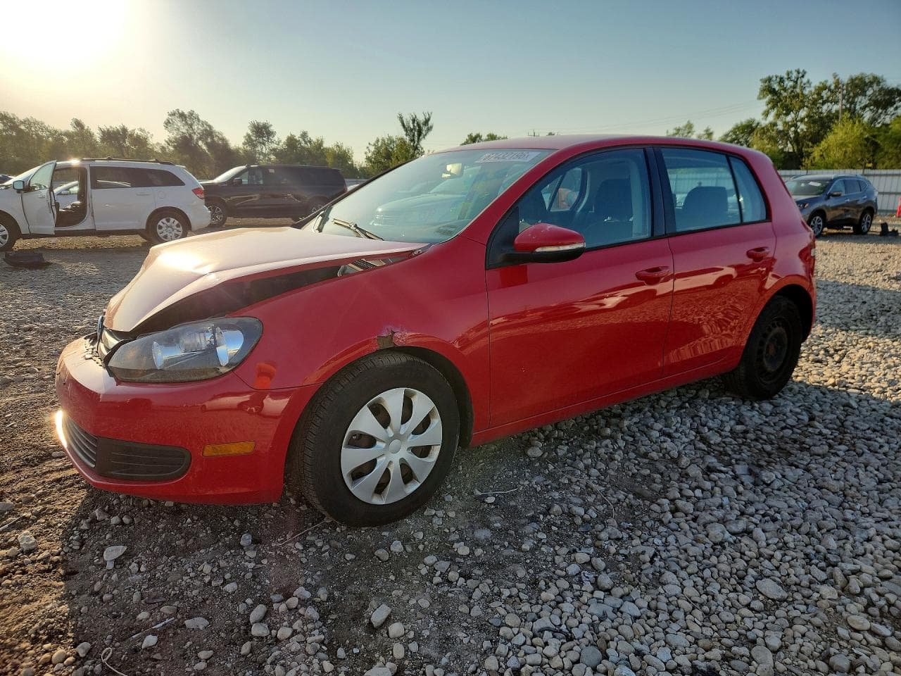 VOLKSWAGEN GOLF
