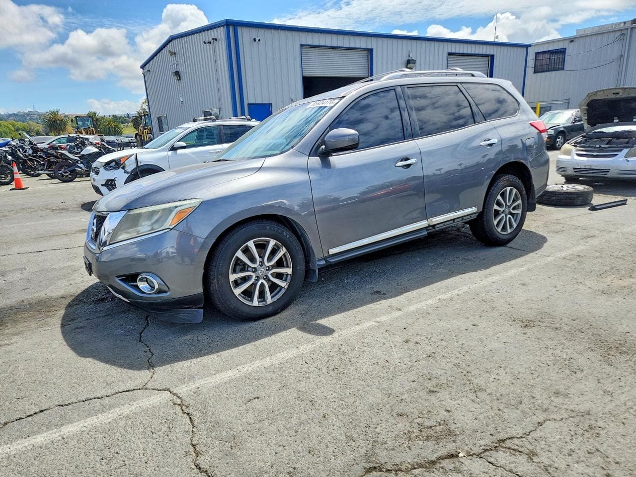 NISSAN PATHFINDER