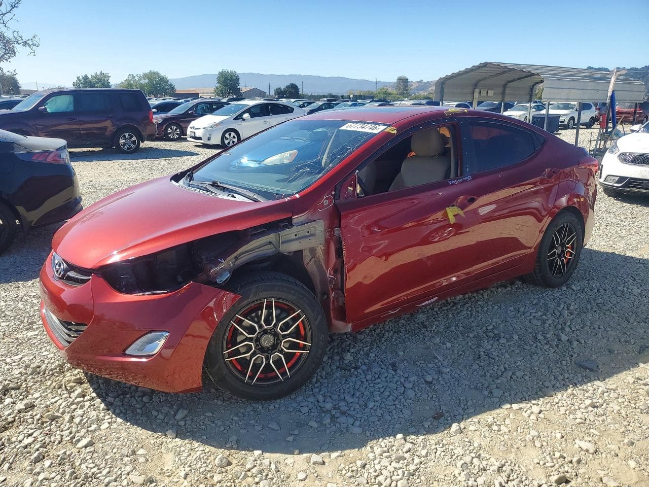 HYUNDAI ELANTRA