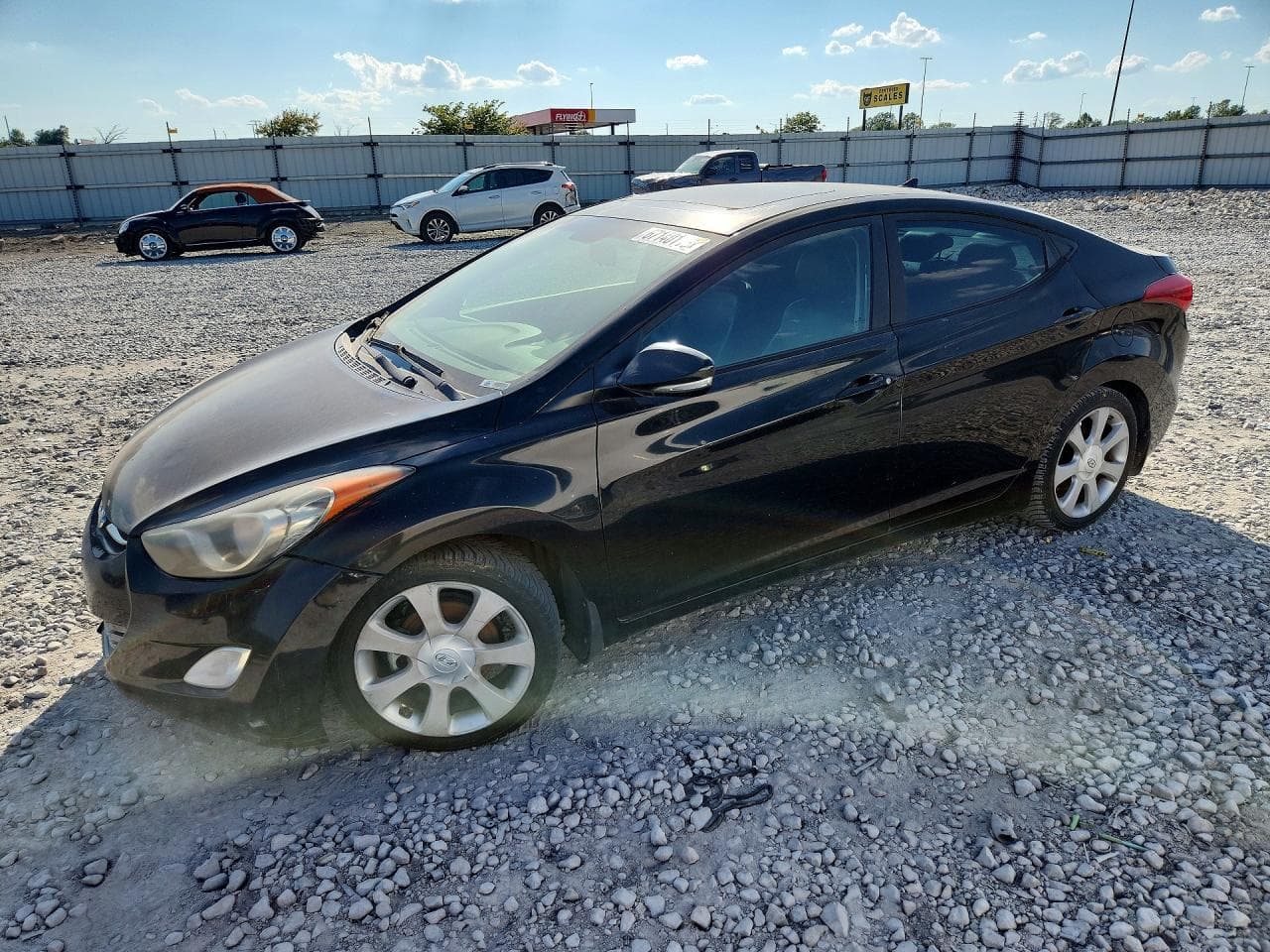HYUNDAI ELANTRA