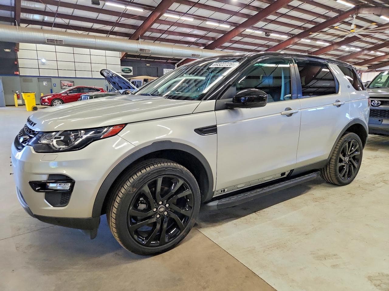 LAND ROVER DISCOVERY SPORT