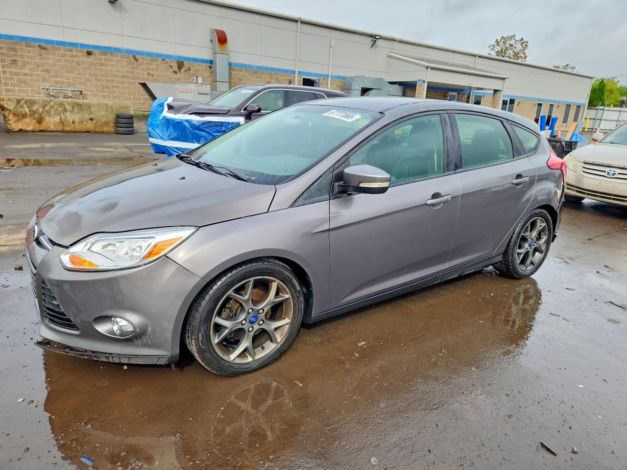 FORD FOCUS