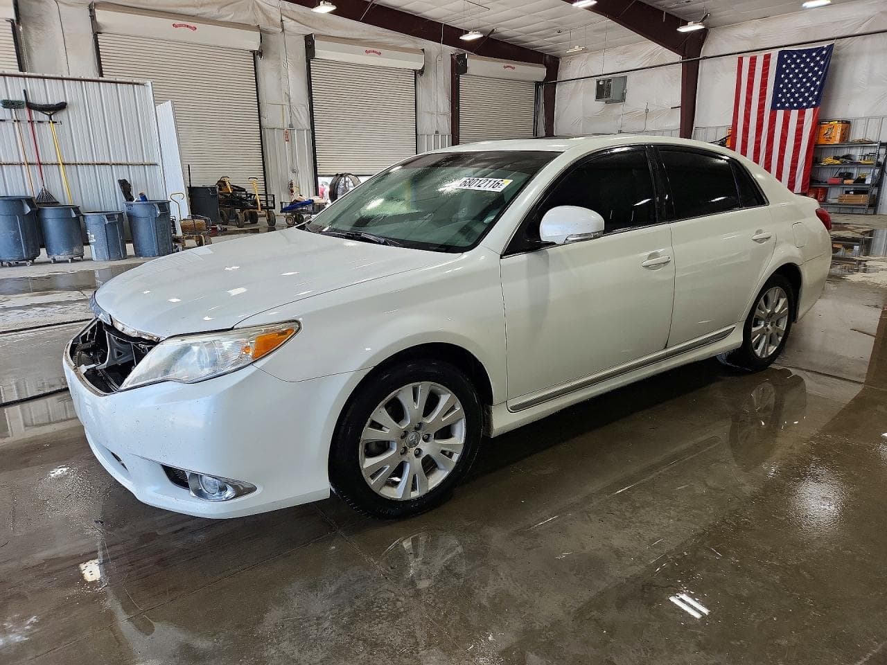 TOYOTA AVALON