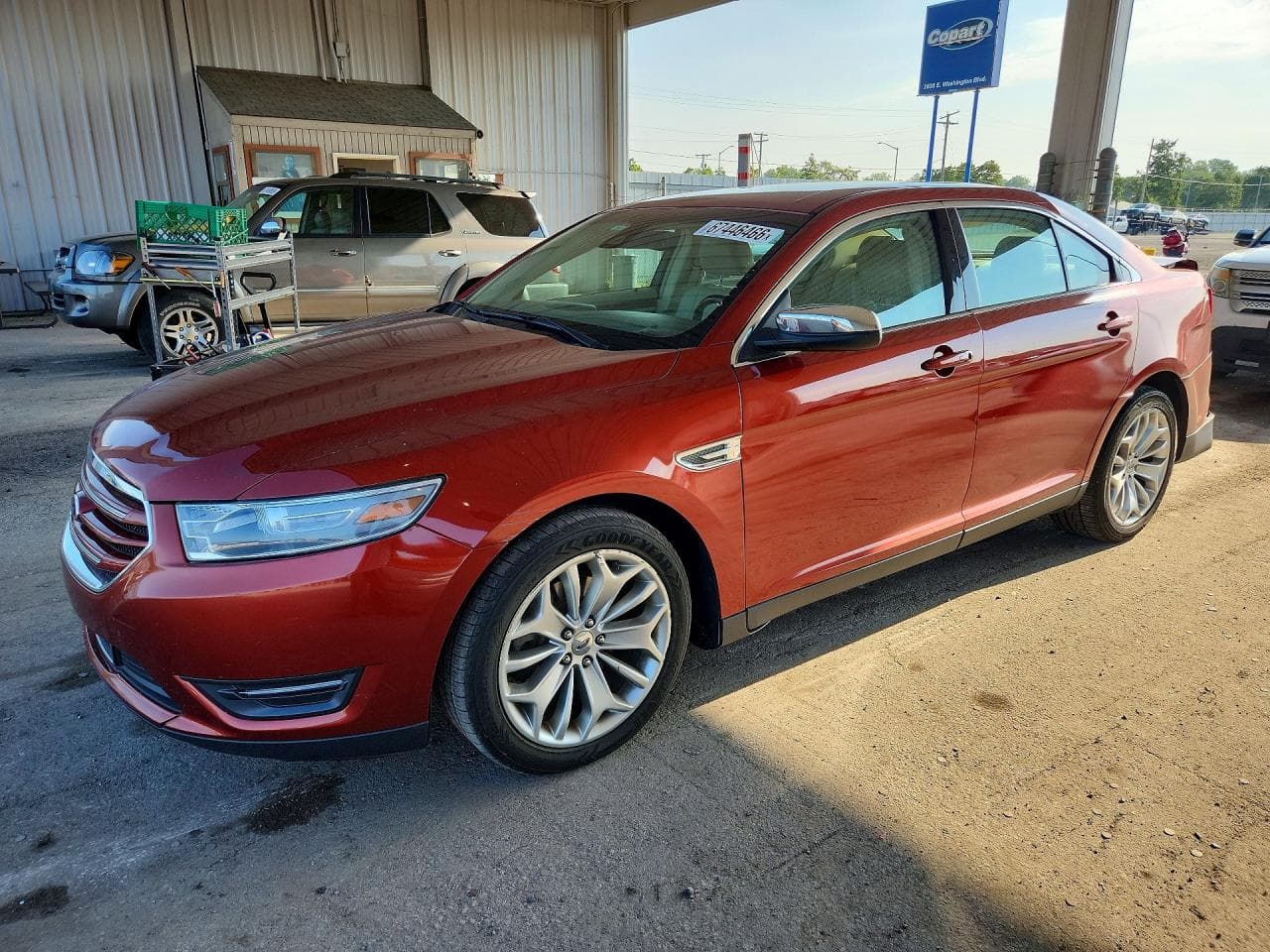 FORD TAURUS