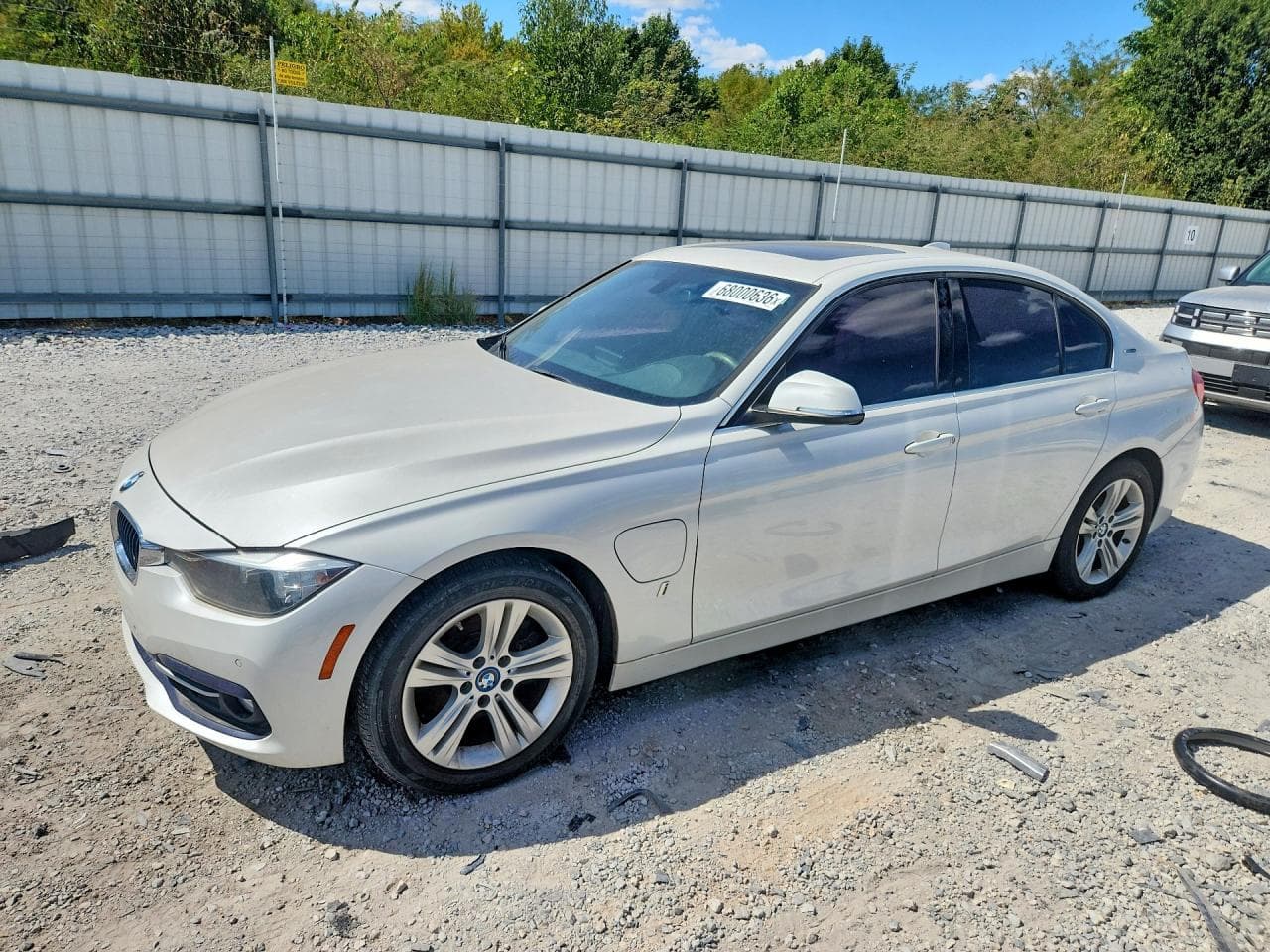 BMW 330E