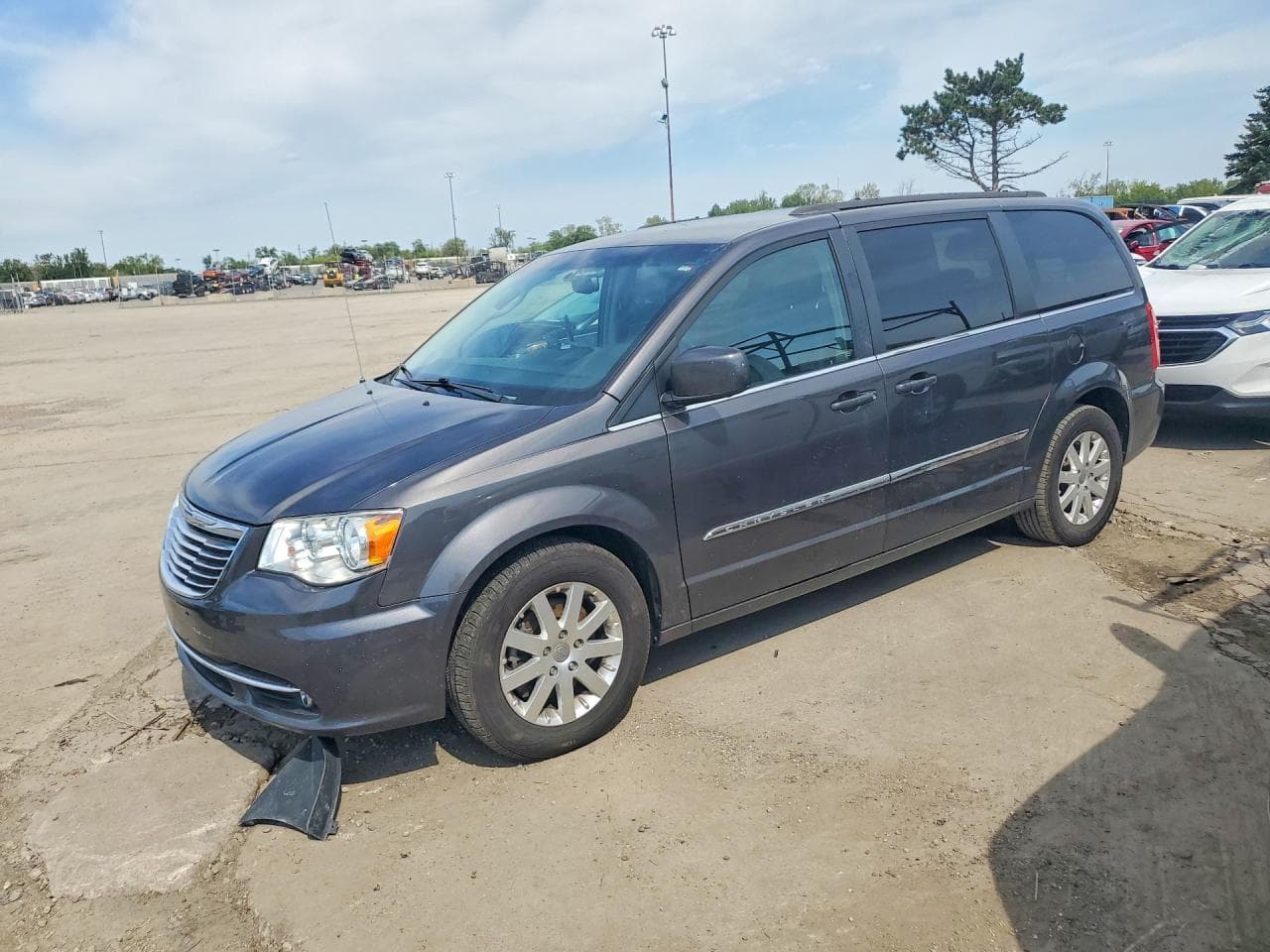 CHRYSLER MINIVAN