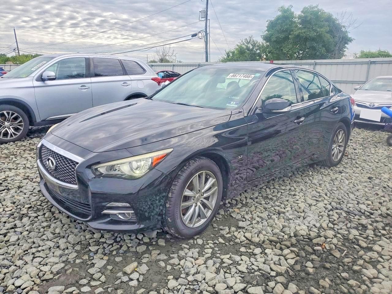 INFINITI Q50