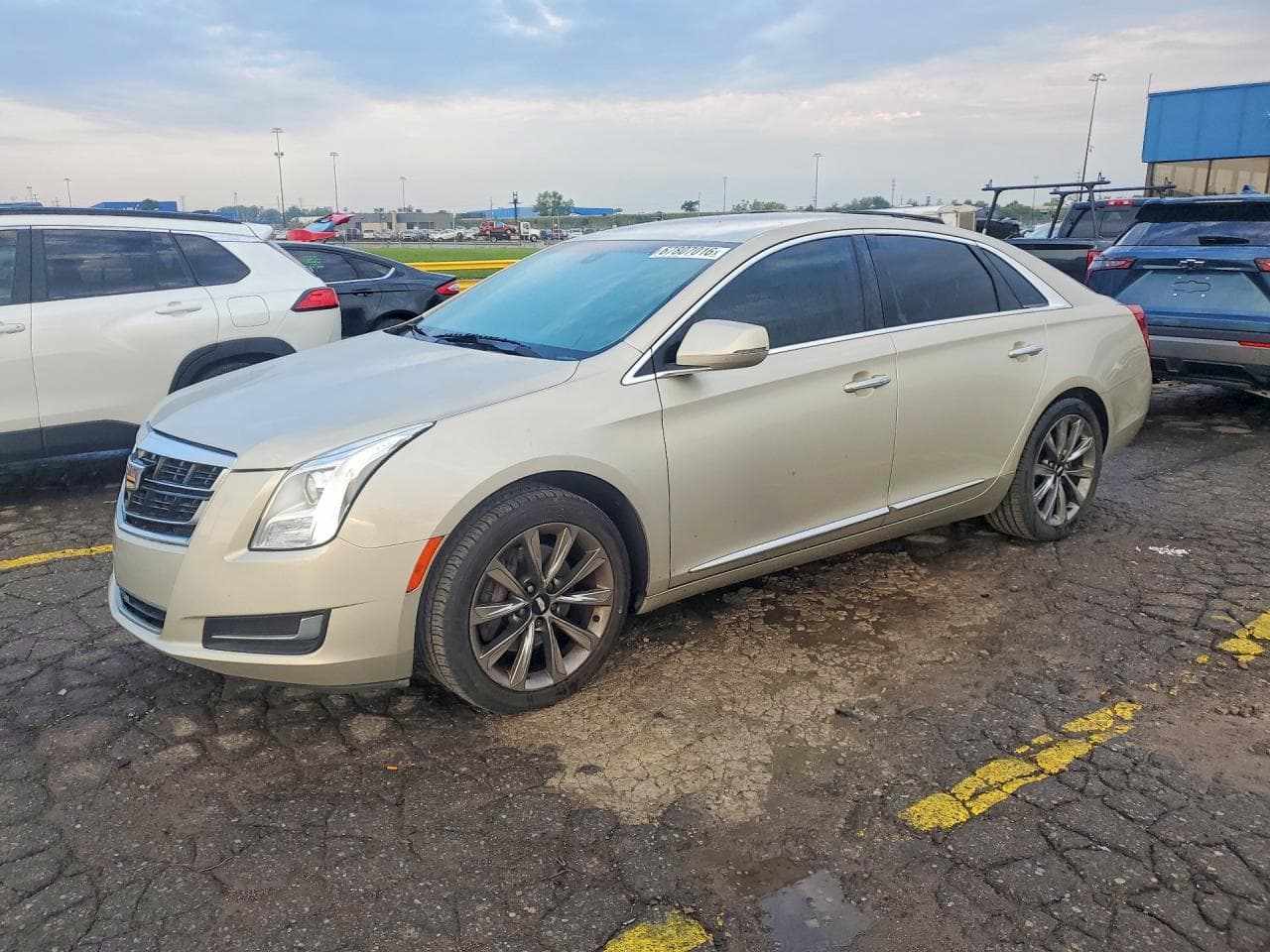 CADILLAC XTS