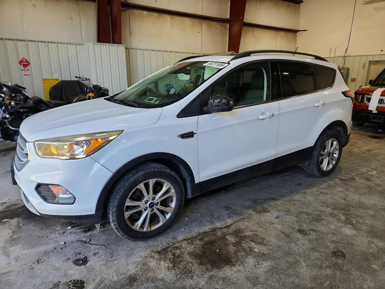 FORD ESCAPE