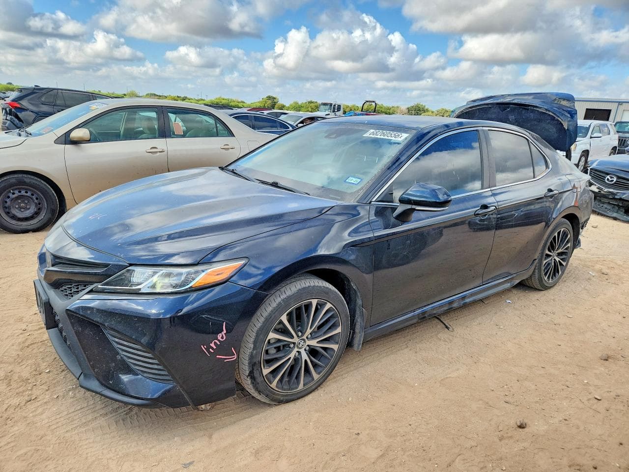 TOYOTA CAMRY