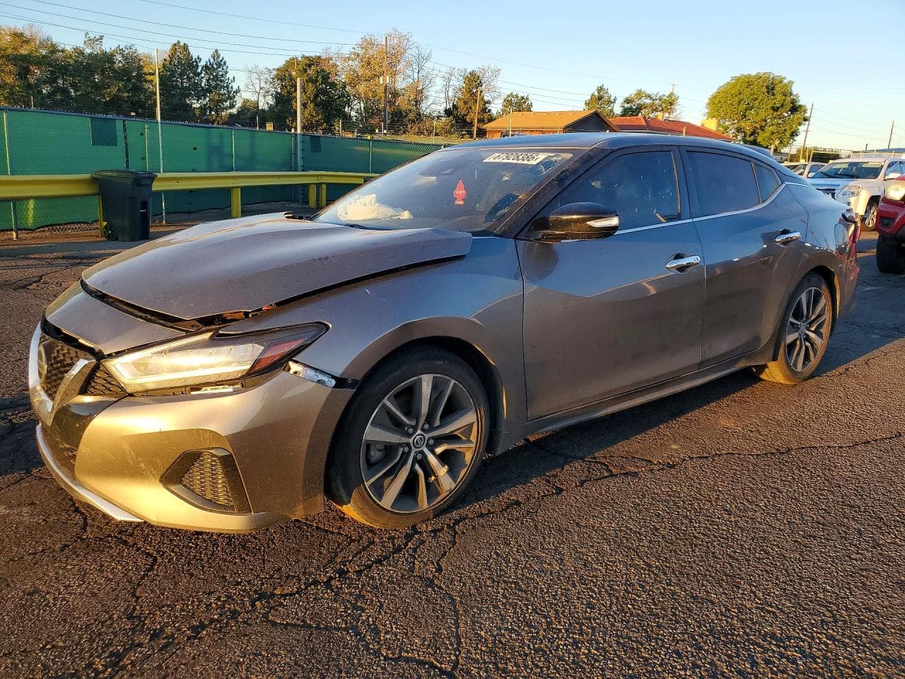 NISSAN MAXIMA