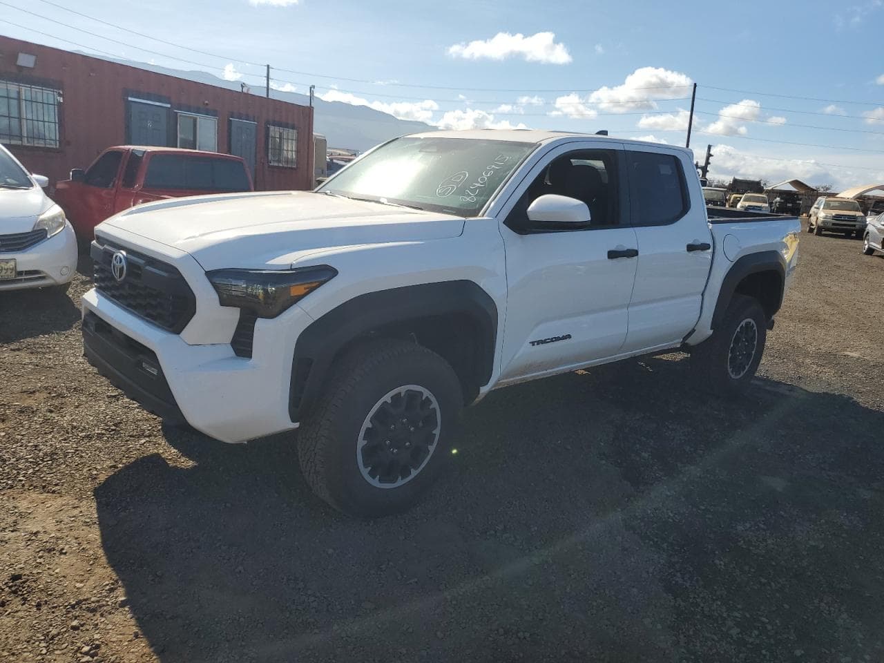 TOYOTA TACOMA