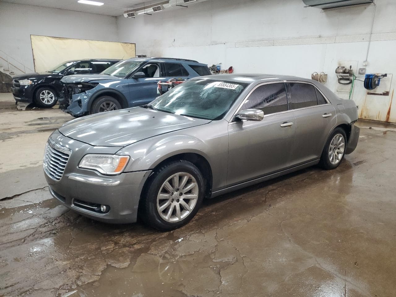CHRYSLER 300