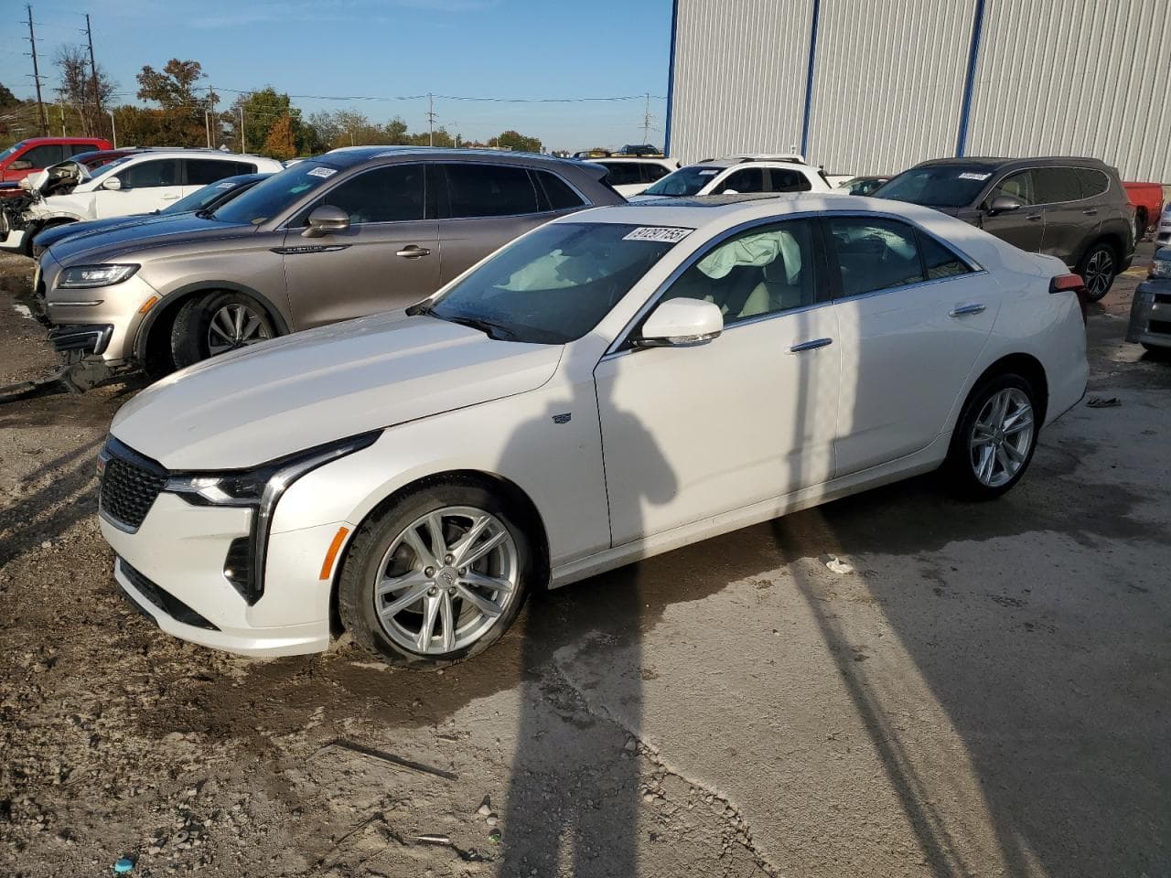 CADILLAC CT4