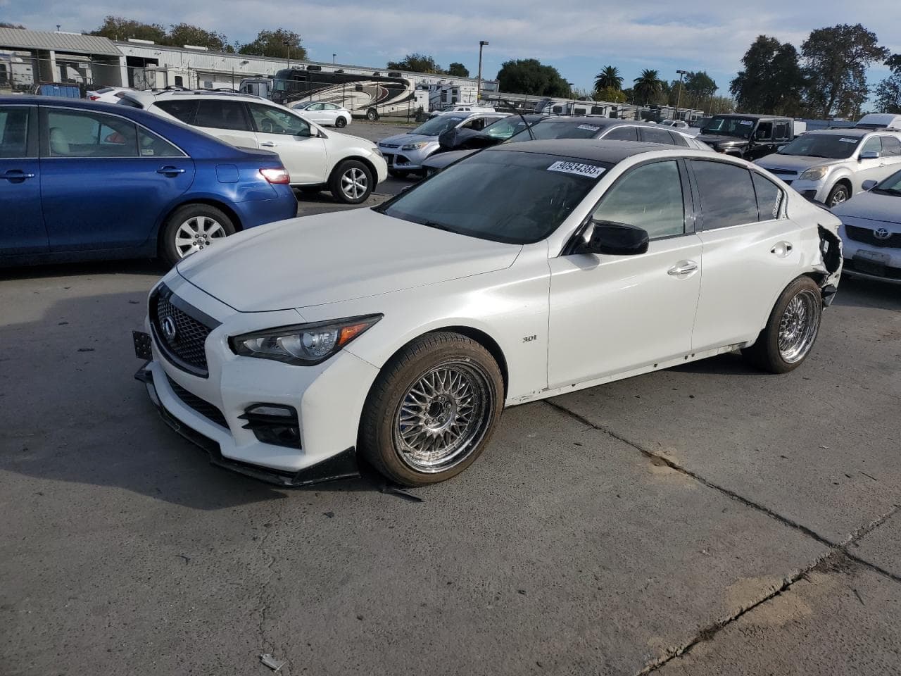 INFINITI Q50