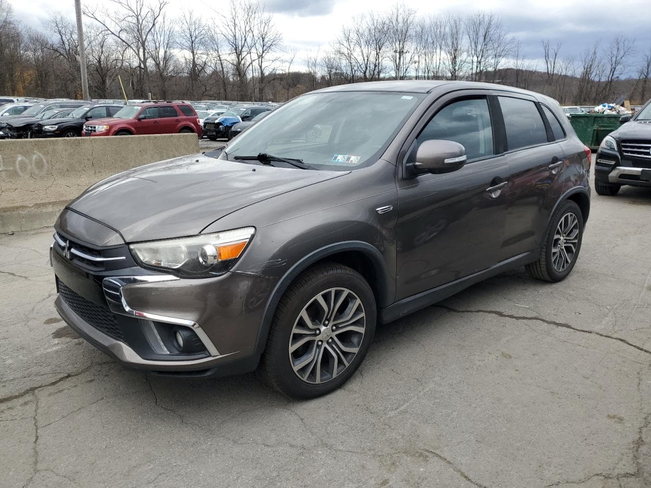 MITSUBISHI OUTLANDER SPORT