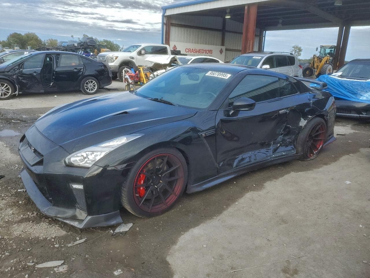 NISSAN GTR
