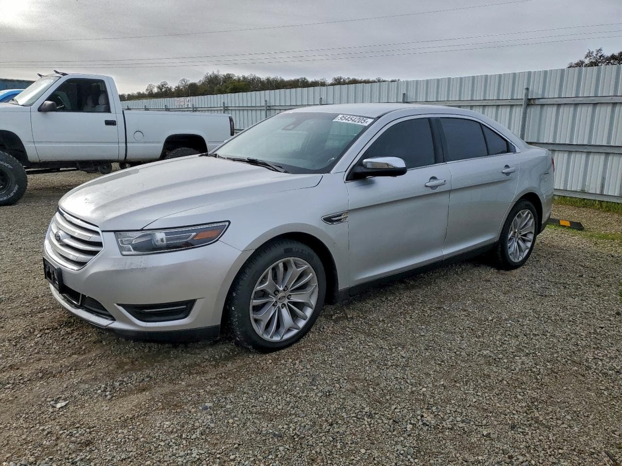FORD TAURUS