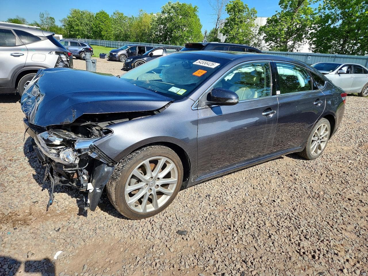 2013 TOYOTA AVALON