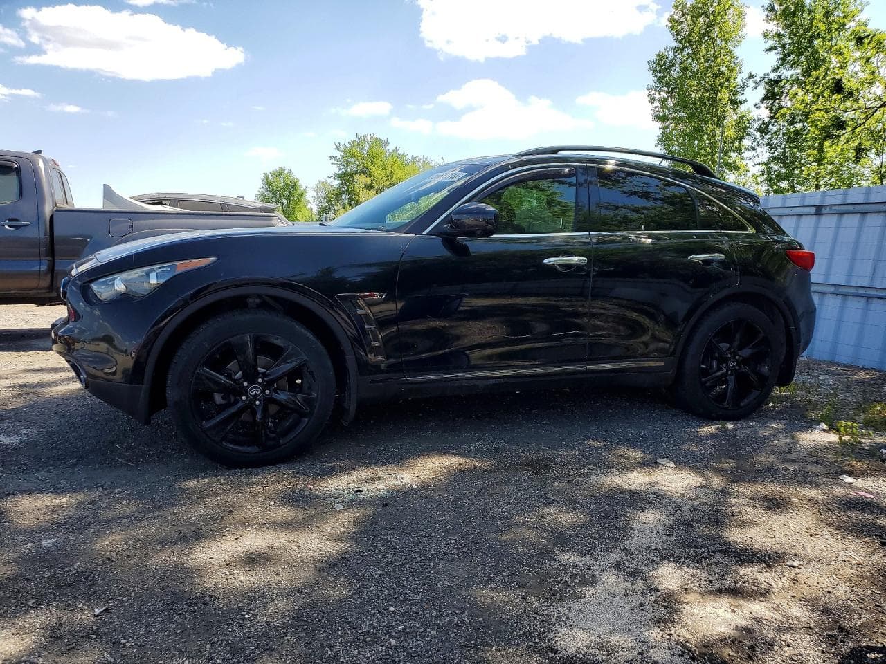 2015 INFINITI QX70 BASE