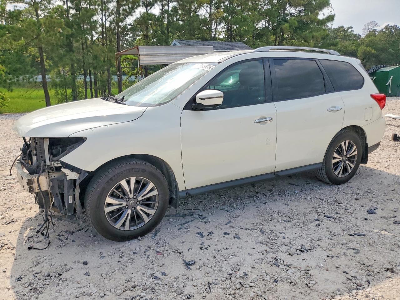2017 NISSAN PATHFINDER
