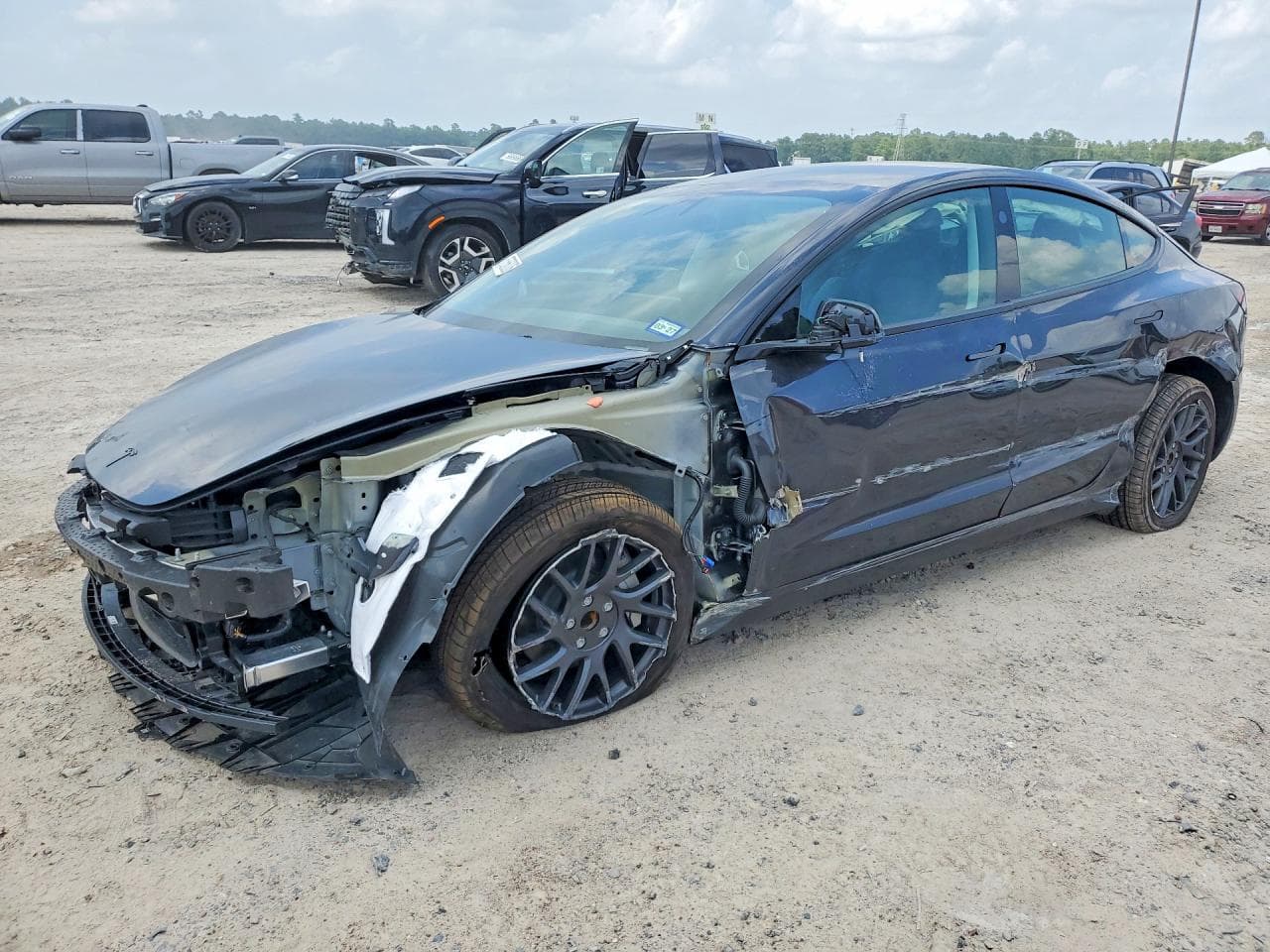 2026 TESLA MODEL 3