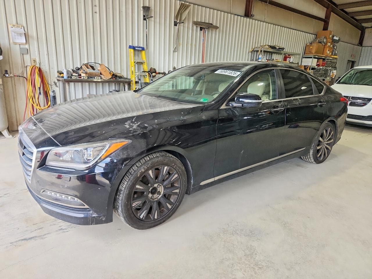 2016 HYUNDAI GENESIS