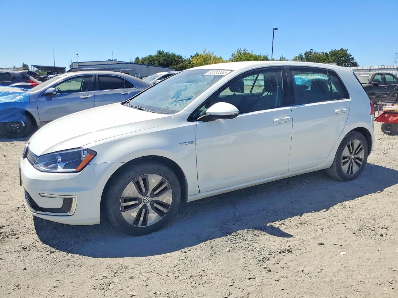 2016 VOLKSWAGEN GOLF