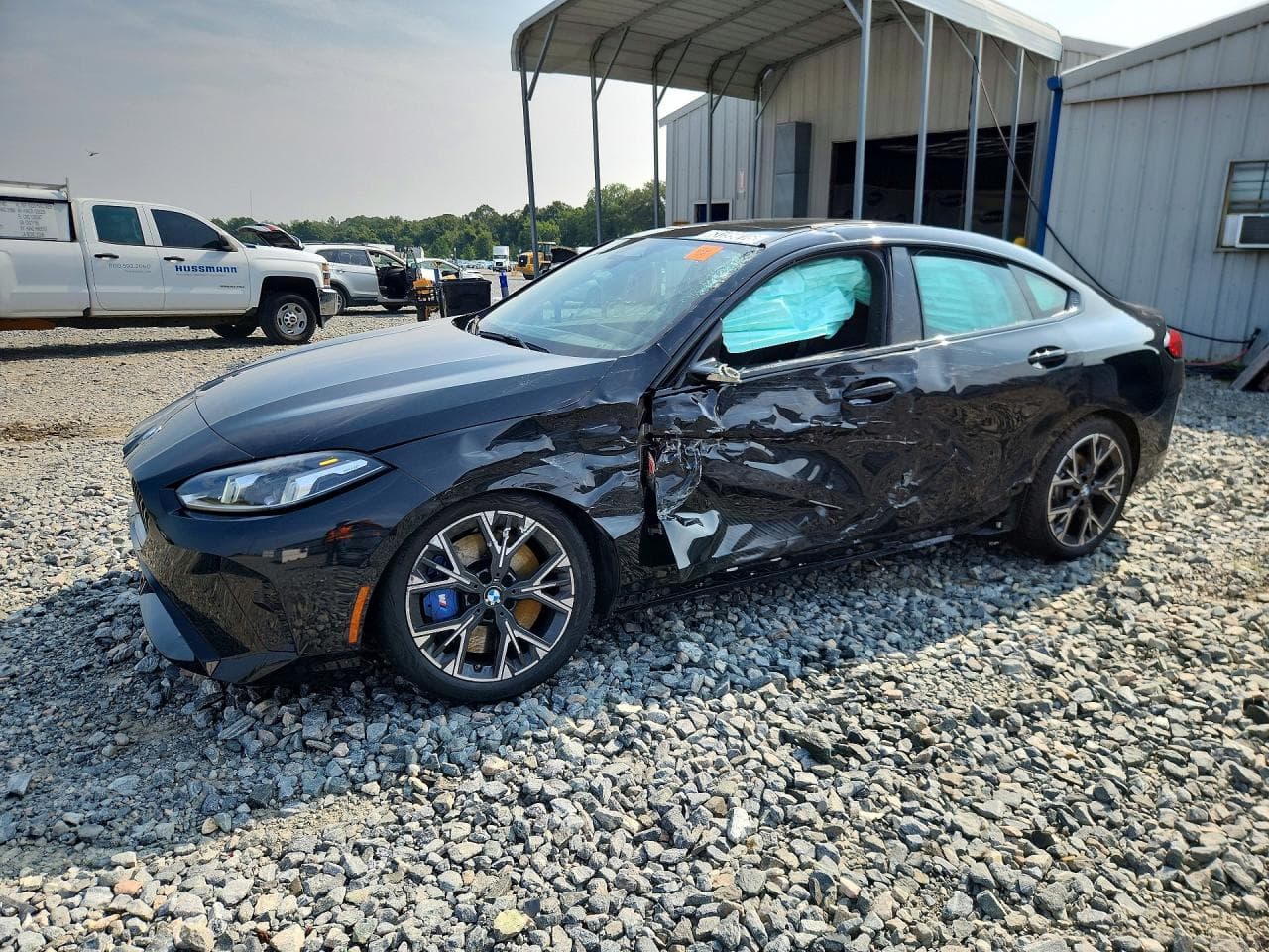 2026 BMW 228XI
