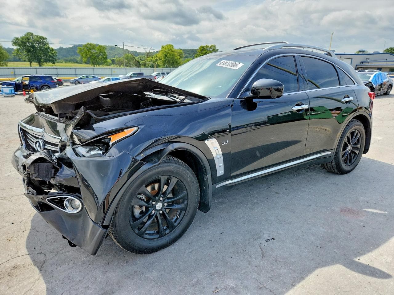 2015 INFINITI QX70 BASE