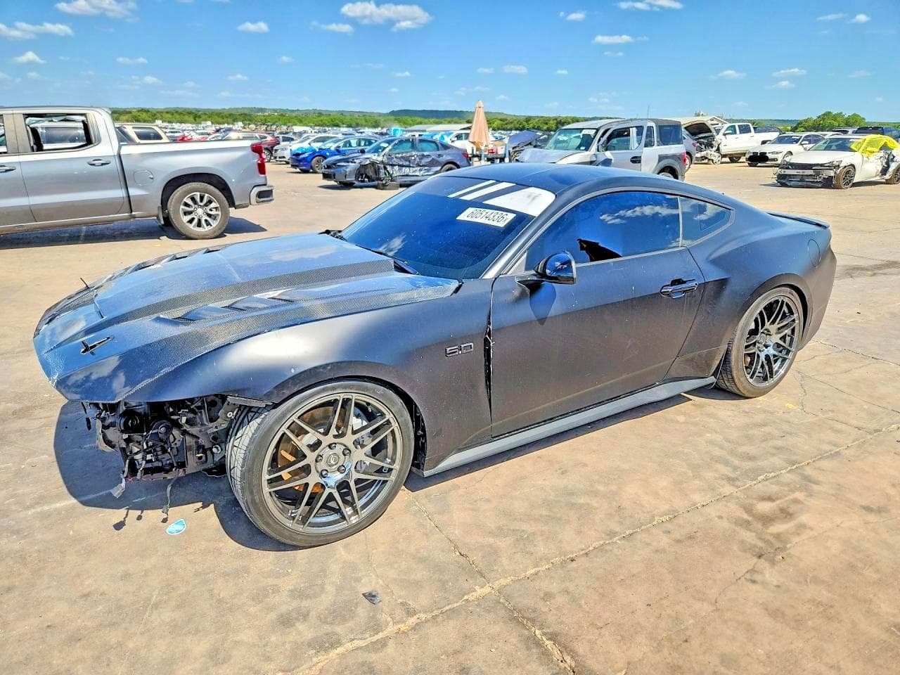 2025 FORD MUSTANG