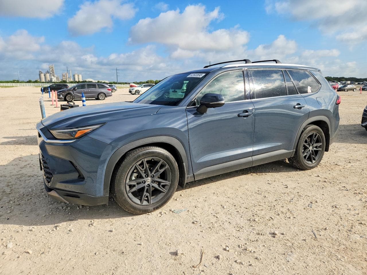 2024 TOYOTA GRAND HIGH