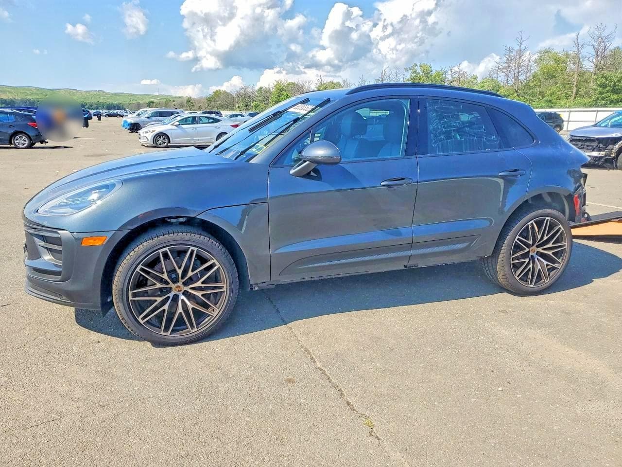 2026 PORSCHE MACAN