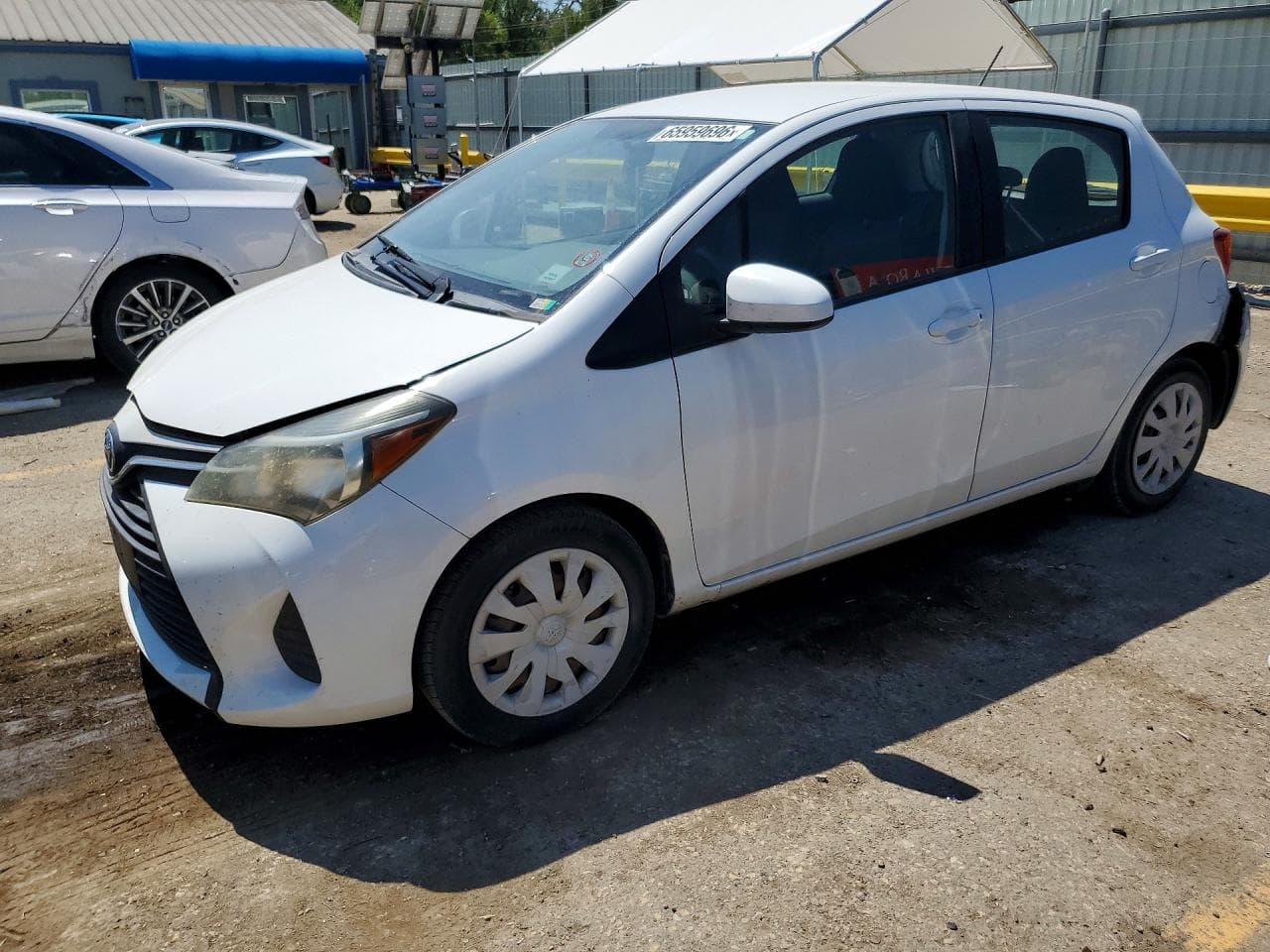 2016 TOYOTA YARIS