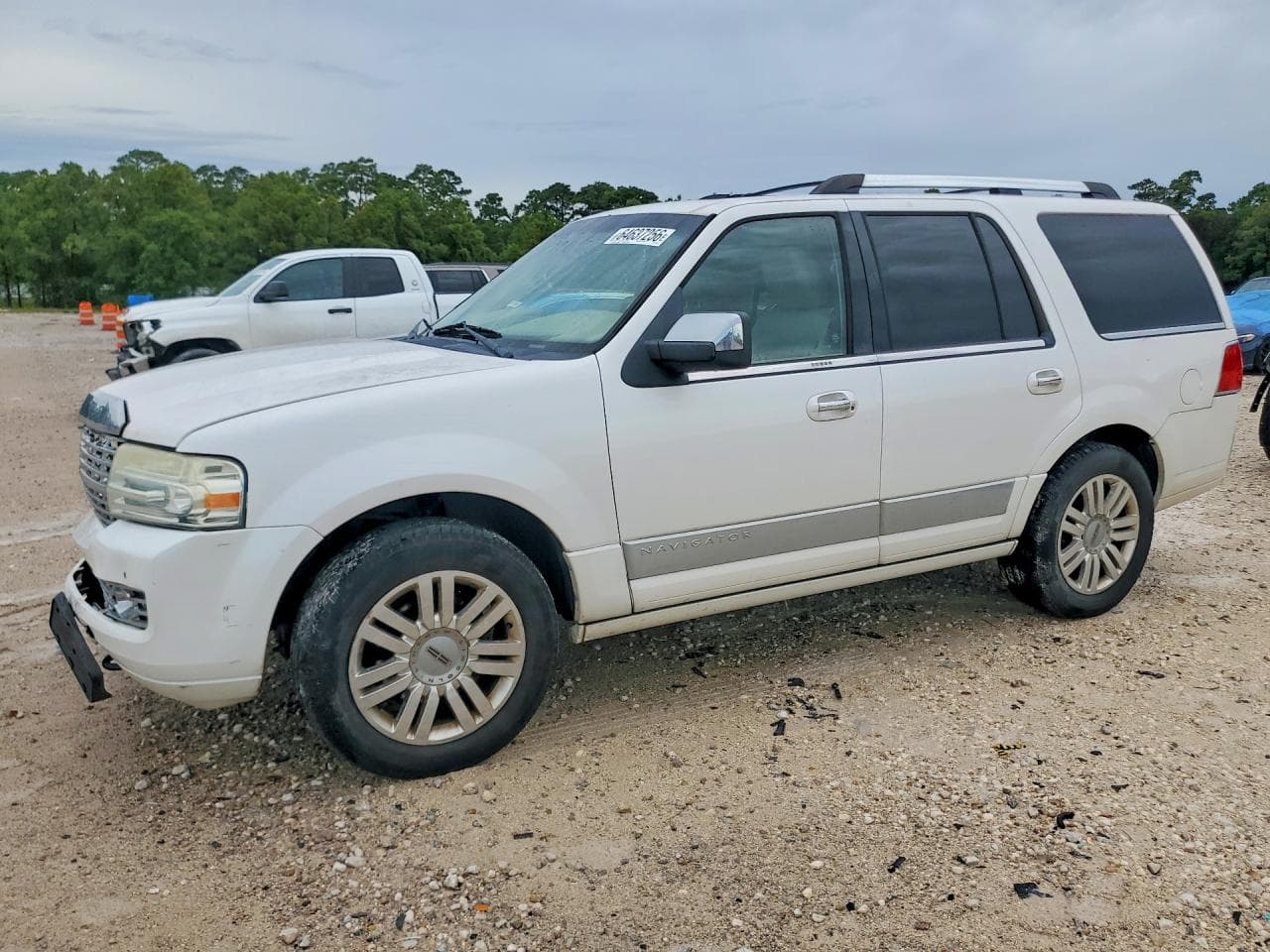 2011 LINCOLN NAVIGATOR