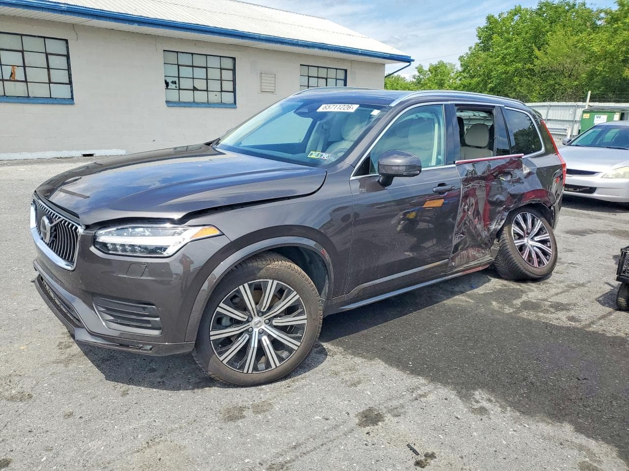 2023 VOLVO XC90