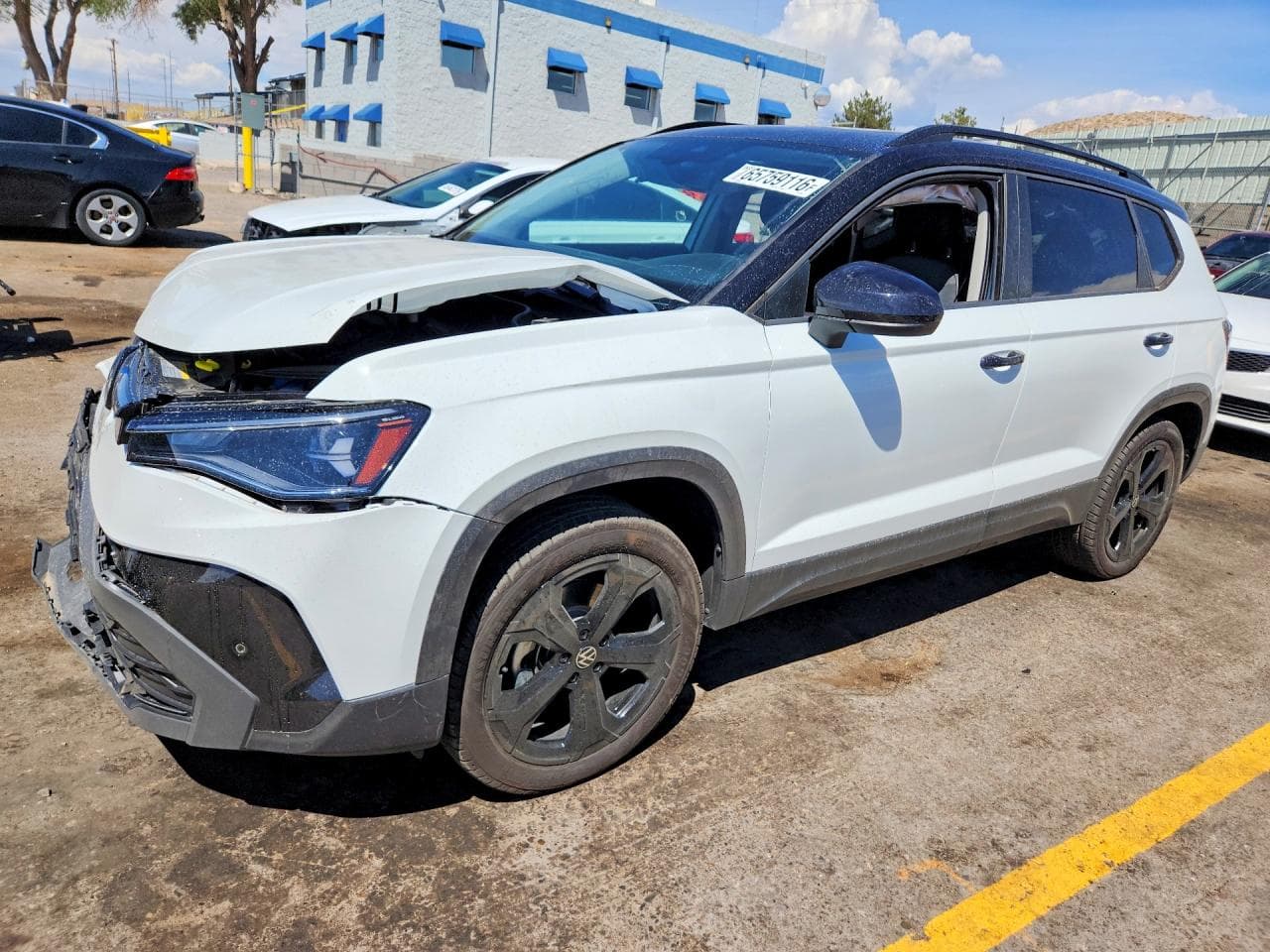 2025 VOLKSWAGEN TAOS