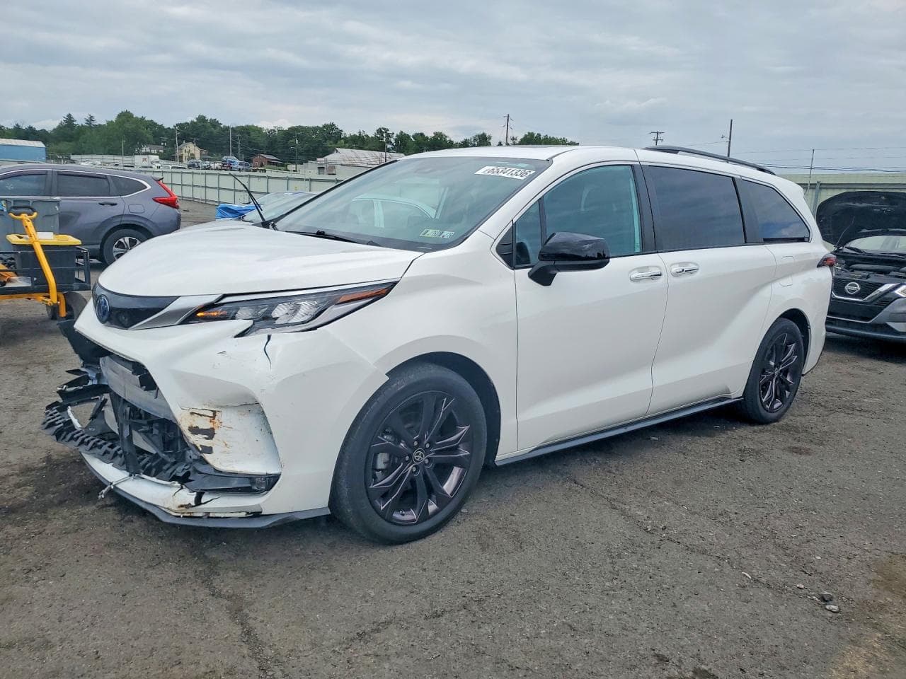 2024 TOYOTA SIENNA