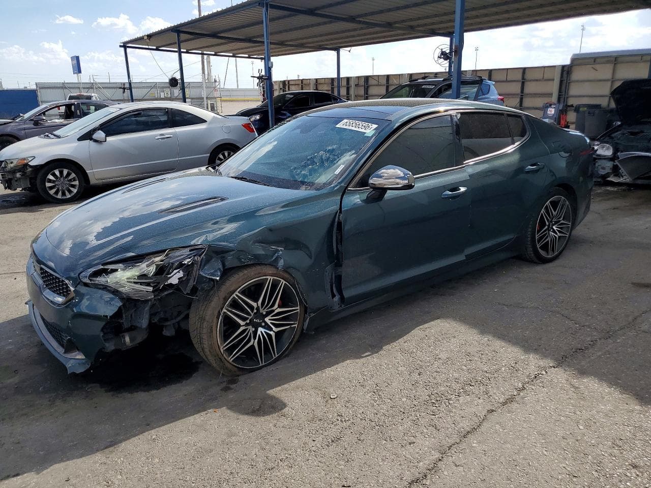 2022 KIA STINGER