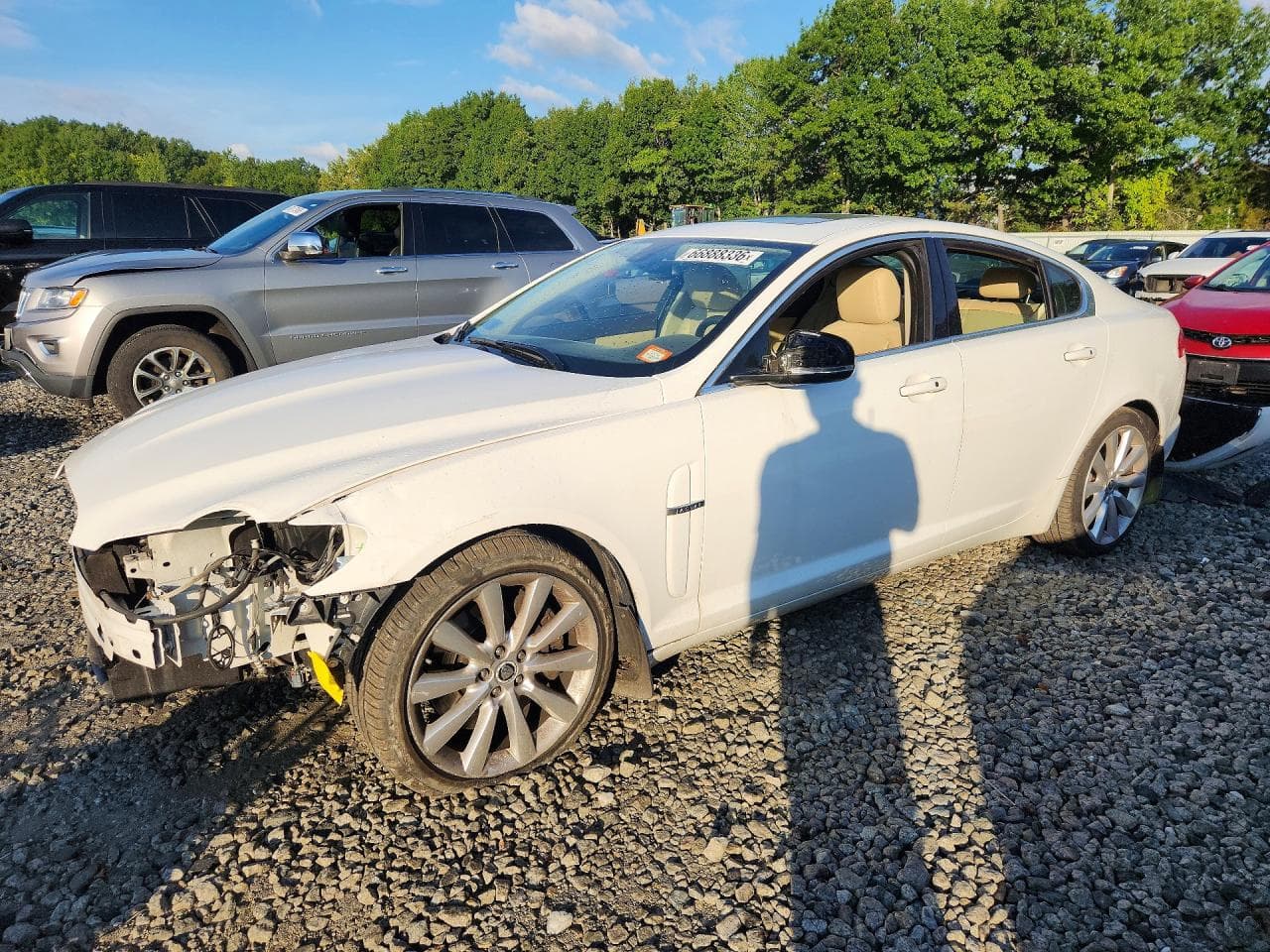 2011 JAGUAR XF