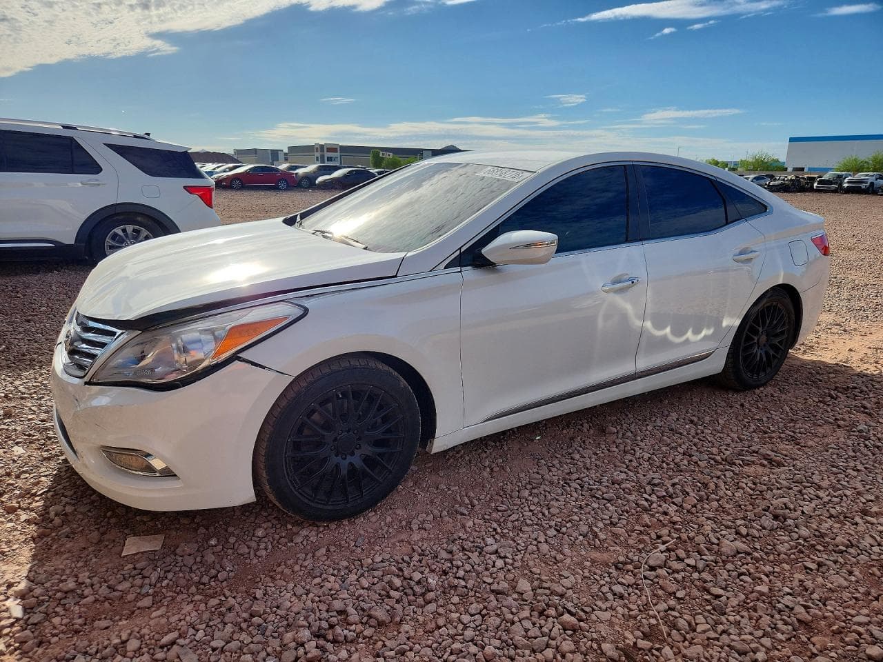 2013 HYUNDAI AZERA