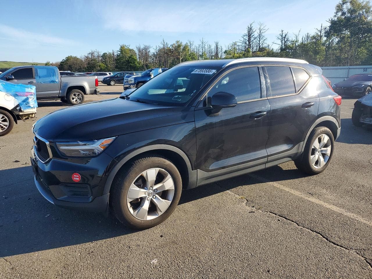 2019 VOLVO XC40