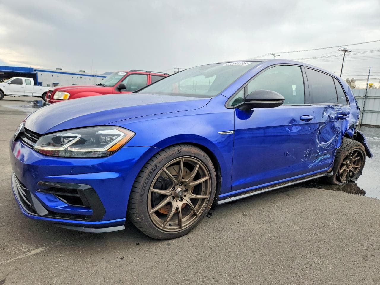 2019 VOLKSWAGEN GOLF R